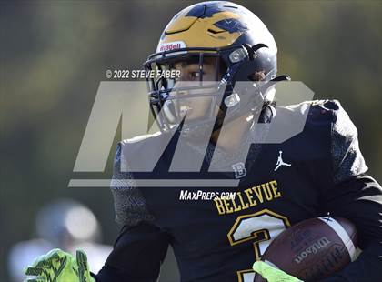 Thumbnail 2 in Mead vs. Bellevue (WIAA 3A Round 1) photogallery.