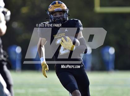 Thumbnail 1 in Mead vs. Bellevue (WIAA 3A Round 1) photogallery.