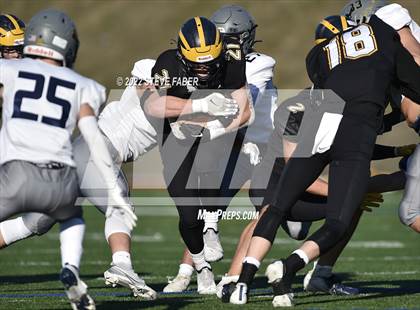 Thumbnail 3 in Mead vs. Bellevue (WIAA 3A Round 1) photogallery.