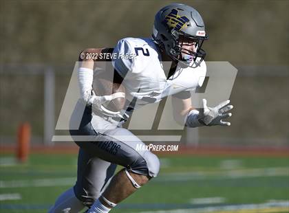 Thumbnail 2 in Mead vs. Bellevue (WIAA 3A Round 1) photogallery.