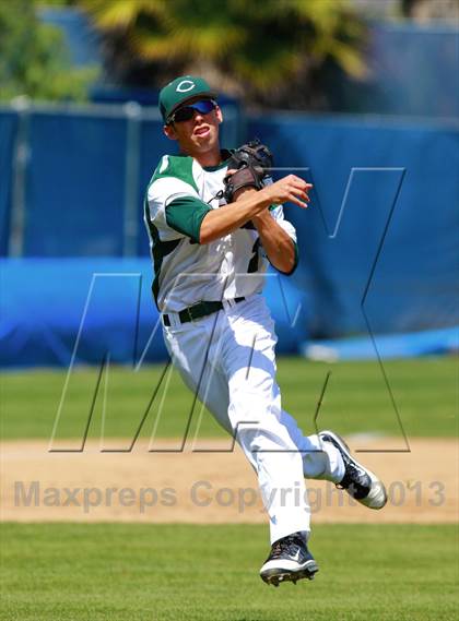 Thumbnail 2 in Chaparral vs. Roosevelt (63rd Annual San Diego Lions Tournament) photogallery.