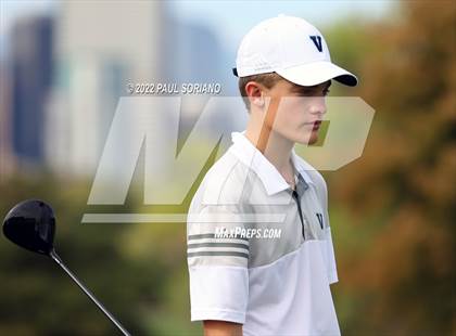 Thumbnail 2 in CHSAA 5A Championships (Day 1) photogallery.
