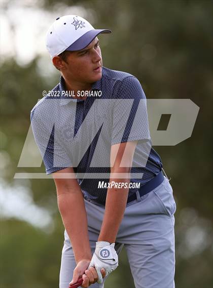 Thumbnail 1 in CHSAA 5A Championships (Day 1) photogallery.