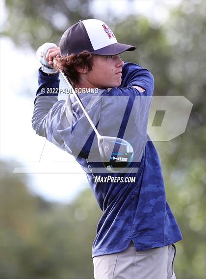 Thumbnail 2 in CHSAA 5A Championships (Day 1) photogallery.