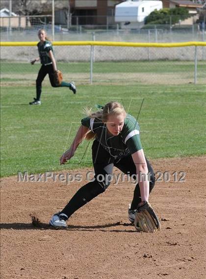Thumbnail 3 in Rosamond @ Tehachapi photogallery.