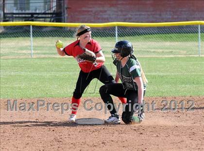 Thumbnail 1 in Rosamond @ Tehachapi photogallery.