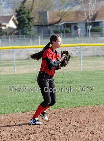 Thumbnail 3 in Rosamond @ Tehachapi photogallery.