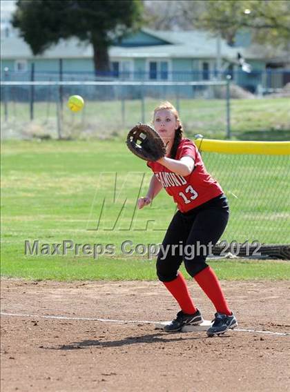 Thumbnail 1 in Rosamond @ Tehachapi photogallery.