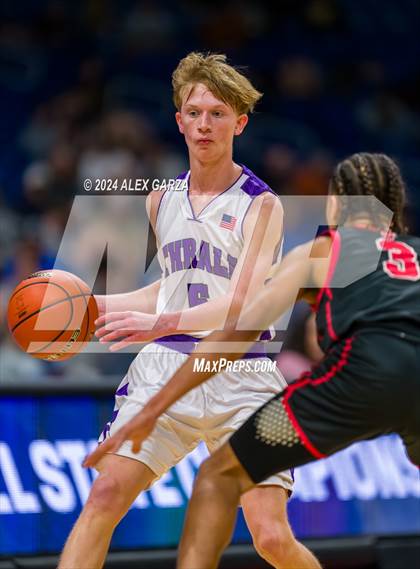 Thumbnail 2 in Thrall vs Shelbyville (UIL 2A Basketball Semifinal) photogallery.