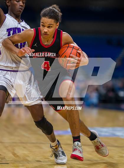 Thumbnail 2 in Thrall vs Shelbyville (UIL 2A Basketball Semifinal) photogallery.