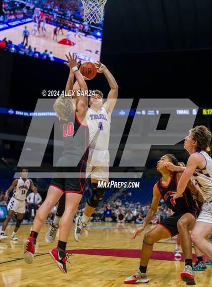 Thumbnail 2 in Thrall vs Shelbyville (UIL 2A Basketball Semifinal) photogallery.