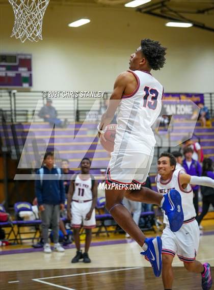 Thumbnail 3 in NFL Yet Academy vs Mountainside (Wrangler Classic) photogallery.