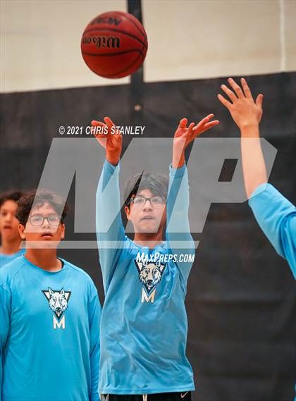 Thumbnail 1 in NFL Yet Academy vs Mountainside (Wrangler Classic) photogallery.