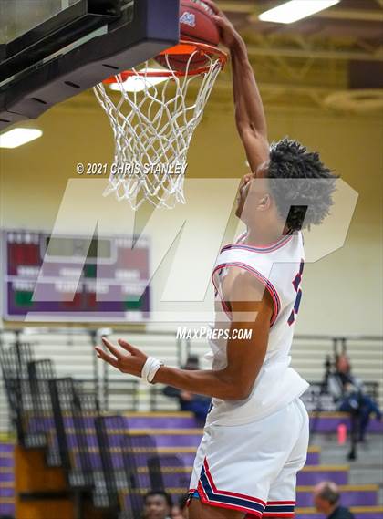 Thumbnail 1 in NFL Yet Academy vs Mountainside (Wrangler Classic) photogallery.