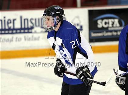 Thumbnail 1 in Somersworth vs. Belmont-Gilford (NHIAA Division III Quarterfinal) photogallery.