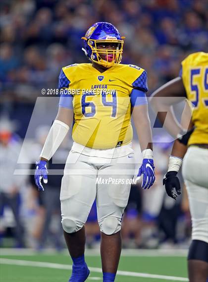 Thumbnail 2 in Decatur vs. La Vega (UIL 4A Division 1 Semifinal) photogallery.