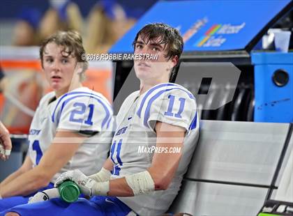 Thumbnail 3 in Decatur vs. La Vega (UIL 4A Division 1 Semifinal) photogallery.