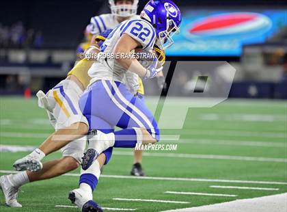 Thumbnail 1 in Decatur vs. La Vega (UIL 4A Division 1 Semifinal) photogallery.