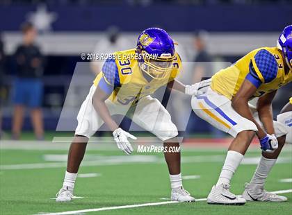 Thumbnail 1 in Decatur vs. La Vega (UIL 4A Division 1 Semifinal) photogallery.