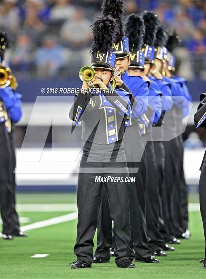 Thumbnail 1 in Decatur vs. La Vega (UIL 4A Division 1 Semifinal) photogallery.
