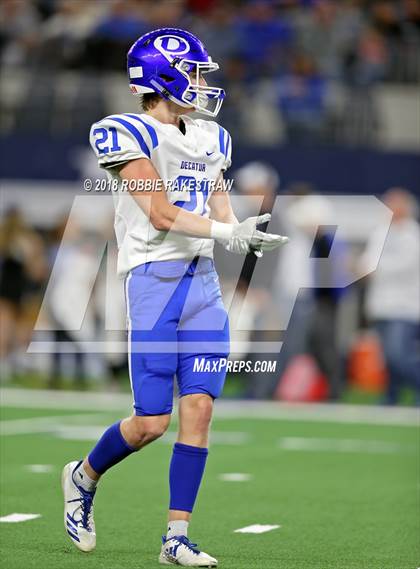 Thumbnail 1 in Decatur vs. La Vega (UIL 4A Division 1 Semifinal) photogallery.