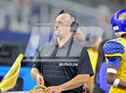 Thumbnail 3 in Decatur vs. La Vega (UIL 4A Division 1 Semifinal) photogallery.