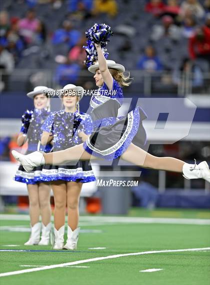 Thumbnail 2 in Decatur vs. La Vega (UIL 4A Division 1 Semifinal) photogallery.