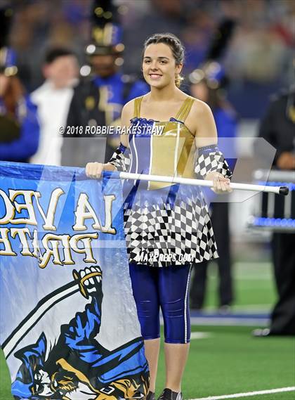 Thumbnail 3 in Decatur vs. La Vega (UIL 4A Division 1 Semifinal) photogallery.