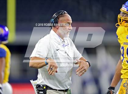 Thumbnail 3 in Decatur vs. La Vega (UIL 4A Division 1 Semifinal) photogallery.