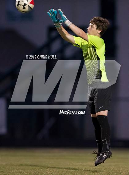 Thumbnail 3 in Carrollwood Day vs Robinson (pre season tournament) photogallery.