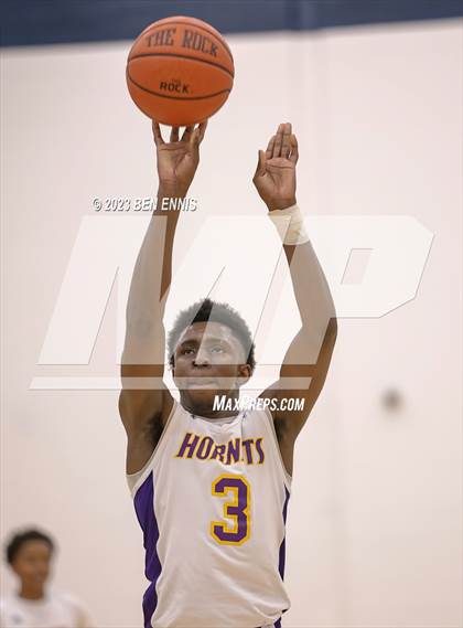 Thumbnail 2 in Eagle's Landing Christian Academy vs Hampton (MLK Luella HoopKlub Showcase) photogallery.