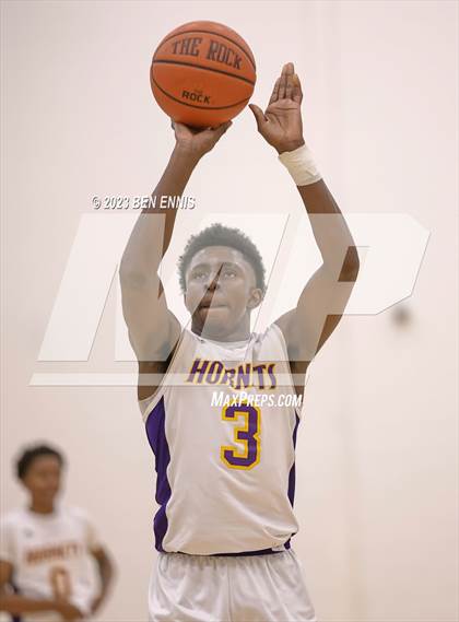 Thumbnail 1 in Eagle's Landing Christian Academy vs Hampton (MLK Luella HoopKlub Showcase) photogallery.