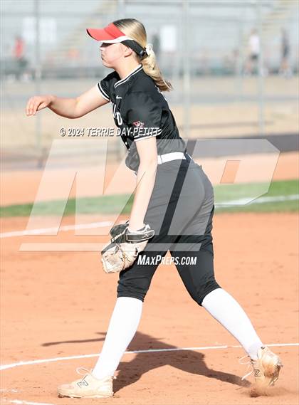 Thumbnail 3 in Williams Field @ Horizon photogallery.