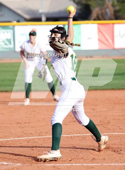 Thumbnail 3 in Williams Field @ Horizon photogallery.