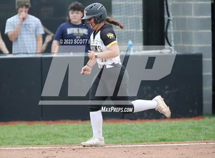 Thumbnail 3 in Teays Valley @ Watkins Memorial photogallery.