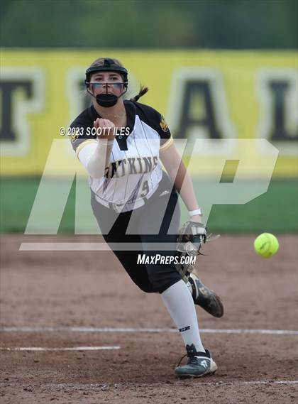 Thumbnail 1 in Teays Valley @ Watkins Memorial photogallery.