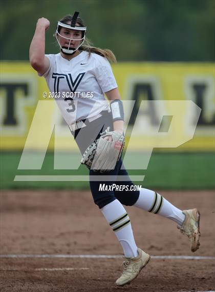 Thumbnail 3 in Teays Valley @ Watkins Memorial photogallery.