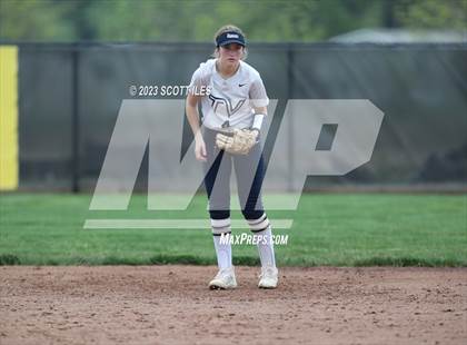 Thumbnail 2 in Teays Valley @ Watkins Memorial photogallery.