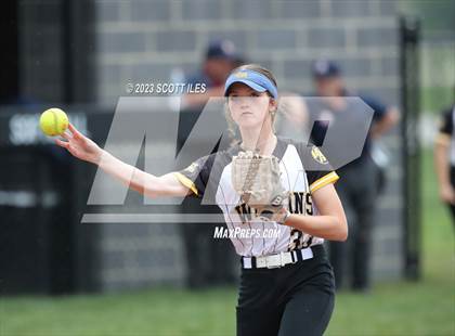 Thumbnail 2 in Teays Valley @ Watkins Memorial photogallery.