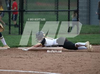 Thumbnail 3 in Teays Valley @ Watkins Memorial photogallery.