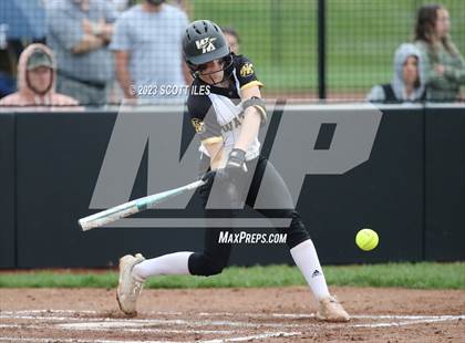 Thumbnail 1 in Teays Valley @ Watkins Memorial photogallery.