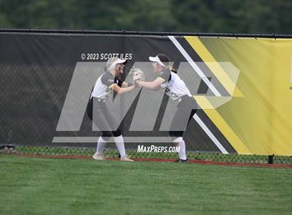 Thumbnail 1 in Teays Valley @ Watkins Memorial photogallery.