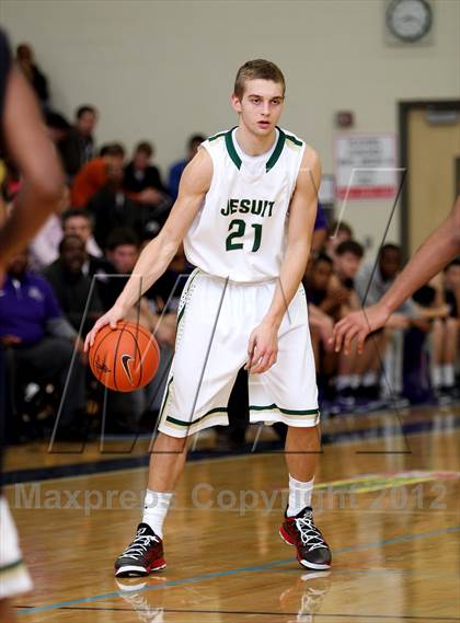 Thumbnail 1 in Jesuit vs Gonzaga (Les Schwab Invitational) photogallery.