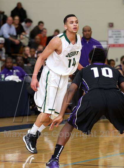 Thumbnail 3 in Jesuit vs Gonzaga (Les Schwab Invitational) photogallery.