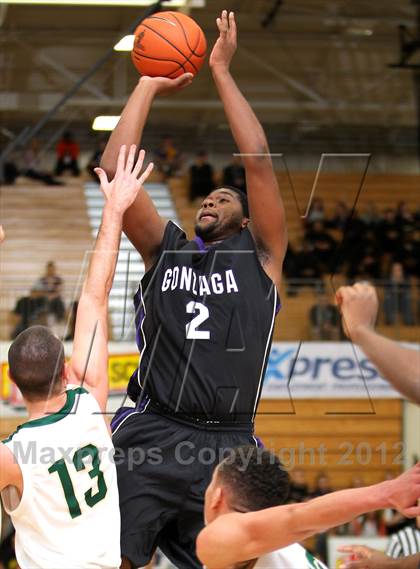 Thumbnail 1 in Jesuit vs Gonzaga (Les Schwab Invitational) photogallery.