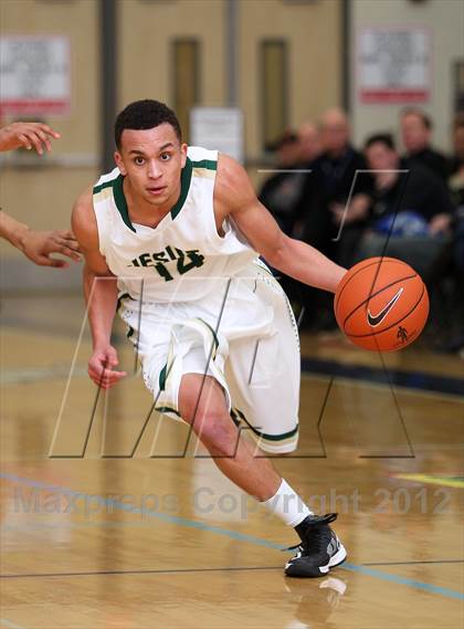 Thumbnail 2 in Jesuit vs Gonzaga (Les Schwab Invitational) photogallery.