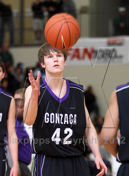 Thumbnail 3 in Jesuit vs Gonzaga (Les Schwab Invitational) photogallery.