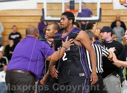 Thumbnail 2 in Jesuit vs Gonzaga (Les Schwab Invitational) photogallery.