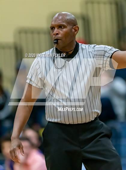 Thumbnail 2 in Louisburg vs. North Raleigh Christian Academy (Phenom's City of Oaks Classic) photogallery.