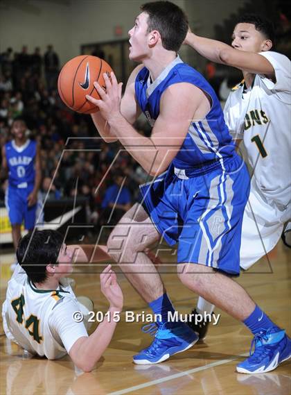 Thumbnail 1 in West Linn vs. Grant (Les Schwab Invitational) photogallery.